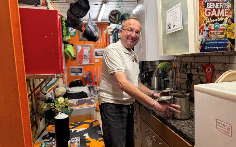 Rinus Verkaik van V.V. Alblasserdam floot alle edities van de Intro Cup