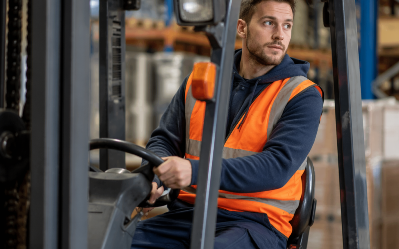 Heftruck salaris per uur: wat verdien je als heftruckchauffeur?